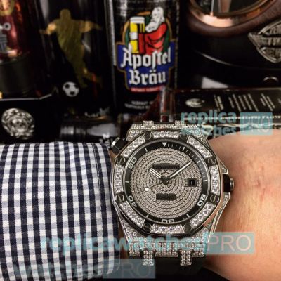 Copy Mens Ice Out Audemars Piguet Royal Oak Offshore Silver Diamond Watch